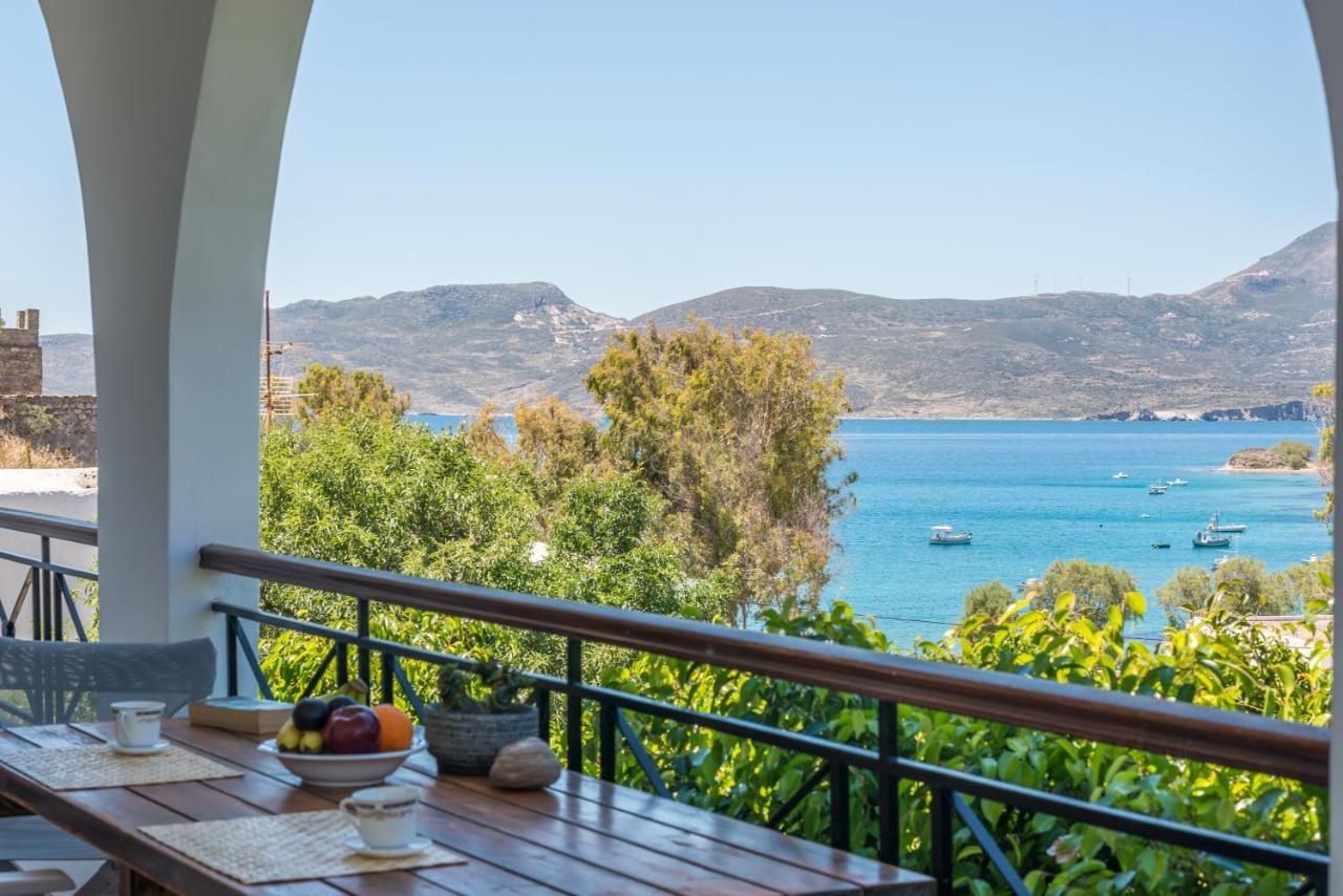 Areti'S Milos Guesthouses Adamantas  Exterior foto